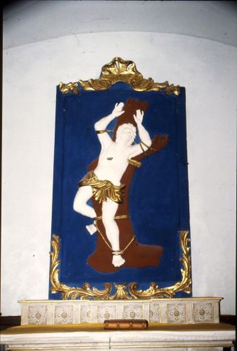 bas-relief : saint Sébastien - © Ministère de la Culture (France), Conservation des antiquités et des objets d’art de l'Ariège – Tous droits réservés 