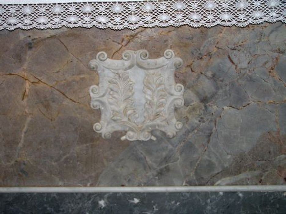 autel, détail