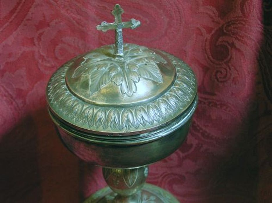 ciboire, détail - © Ministère de la Culture (France), Conservation des antiquités et des objets d’art de l'Ariège – Tous droits réservés 