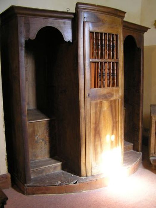 confessionnal - © Ministère de la Culture (France), Conservation des antiquités et des objets d’art de l'Ariège – Tous droits réservés 