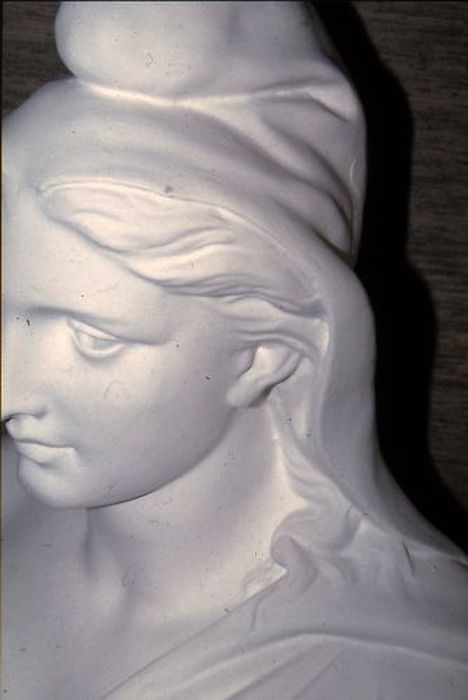 buste : Marianne, détail - © Ministère de la Culture (France), Conservation des antiquités et des objets d’art de l'Ariège – Tous droits réservés 