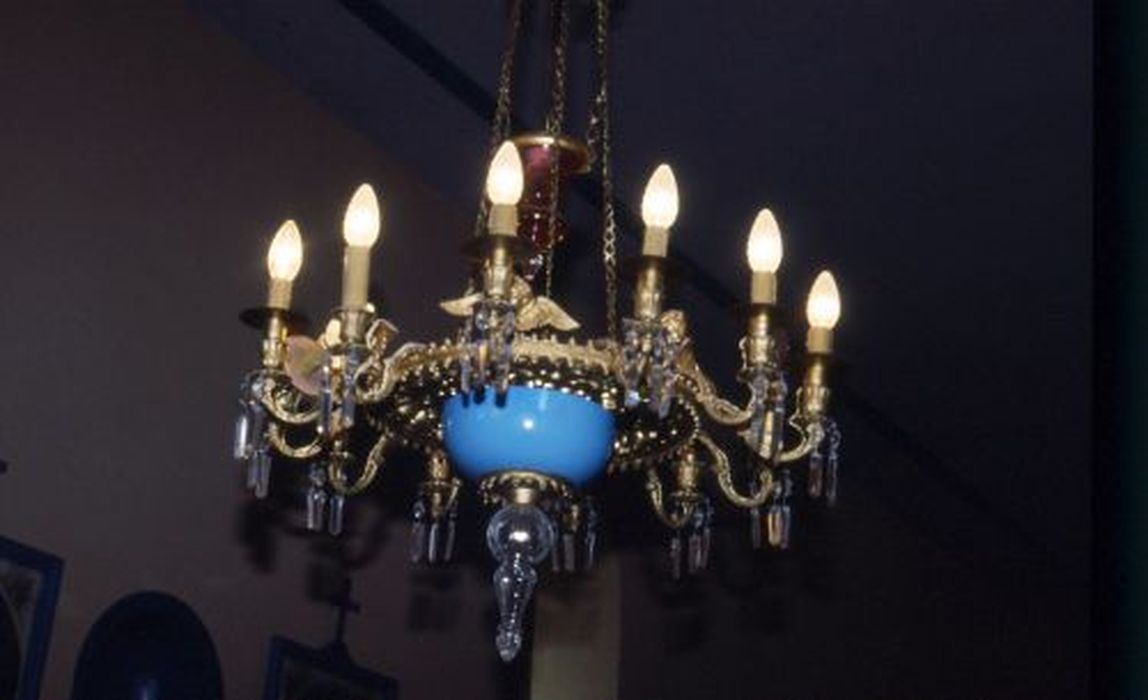 lustre - © Ministère de la Culture (France), Conservation des antiquités et des objets d’art de l'Ariège – Tous droits réservés 