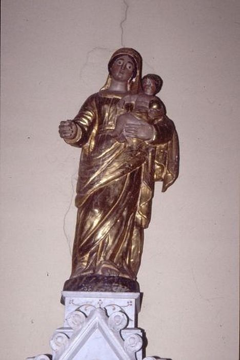 Statue : Vierge à l'Enfant