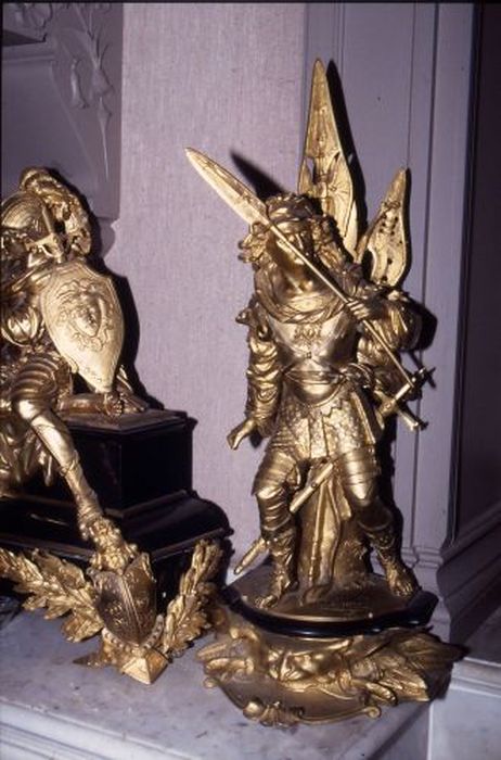 statue (statuette) : Hoplite à la lance (garniture de cheminée) - © Ministère de la Culture (France), Conservation des antiquités et des objets d’art de l'Ariège – Tous droits réservés 