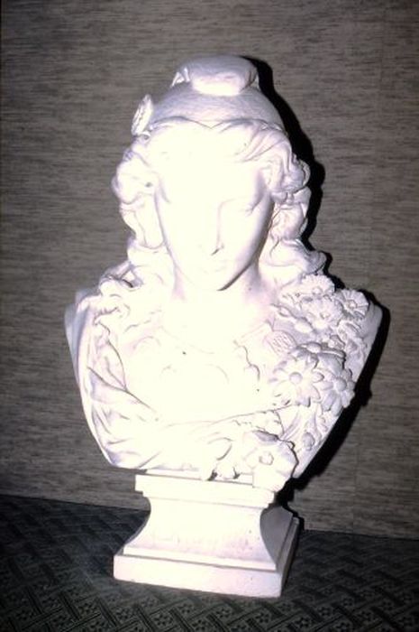buste : Marianne dite du Centennaire - © Ministère de la Culture (France), Conservation des antiquités et des objets d’art de l'Ariège – Tous droits réservés 