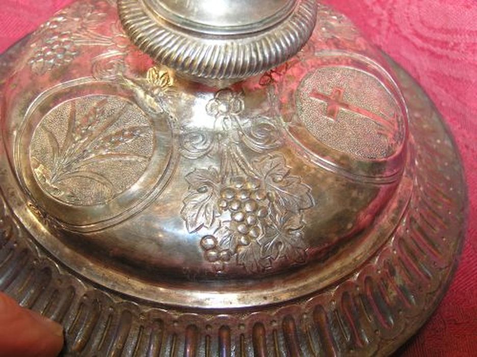 calice, détail - © Ministère de la Culture (France), Conservation des antiquités et des objets d’art de l'Ariège – Tous droits réservés 