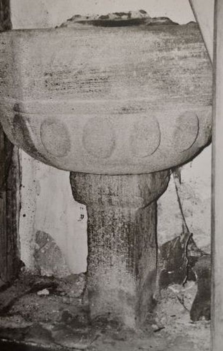 bénitier - © Ministère de la Culture (France), Conservation des antiquités et des objets d’art de l'Ariège – Tous droits réservés 