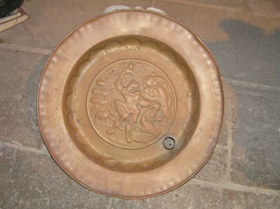 plat de quête : Sacrifice d'Abraham (le) - © Ministère de la Culture (France), Conservation des antiquités et des objets d’art de l'Ariège – Tous droits réservés