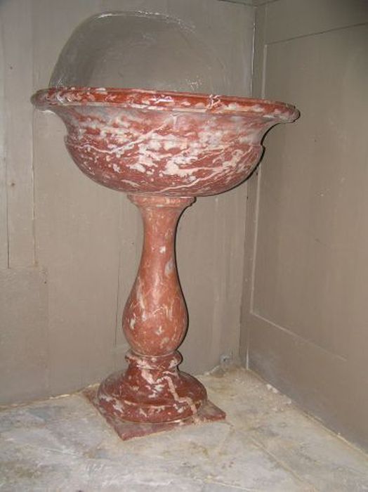 bénitier - © Ministère de la Culture (France), Conservation des antiquités et des objets d’art de l'Ariège – Tous droits réservés