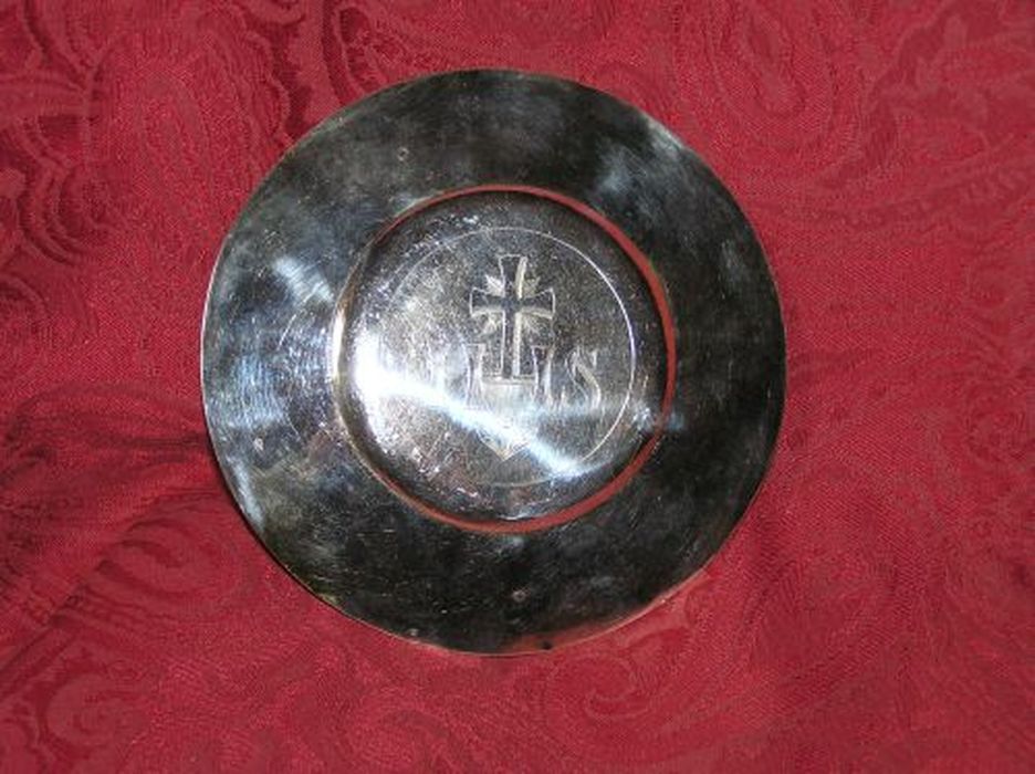 patène - © Ministère de la Culture (France), Conservation des antiquités et des objets d’art de l'Ariège – Tous droits réservés