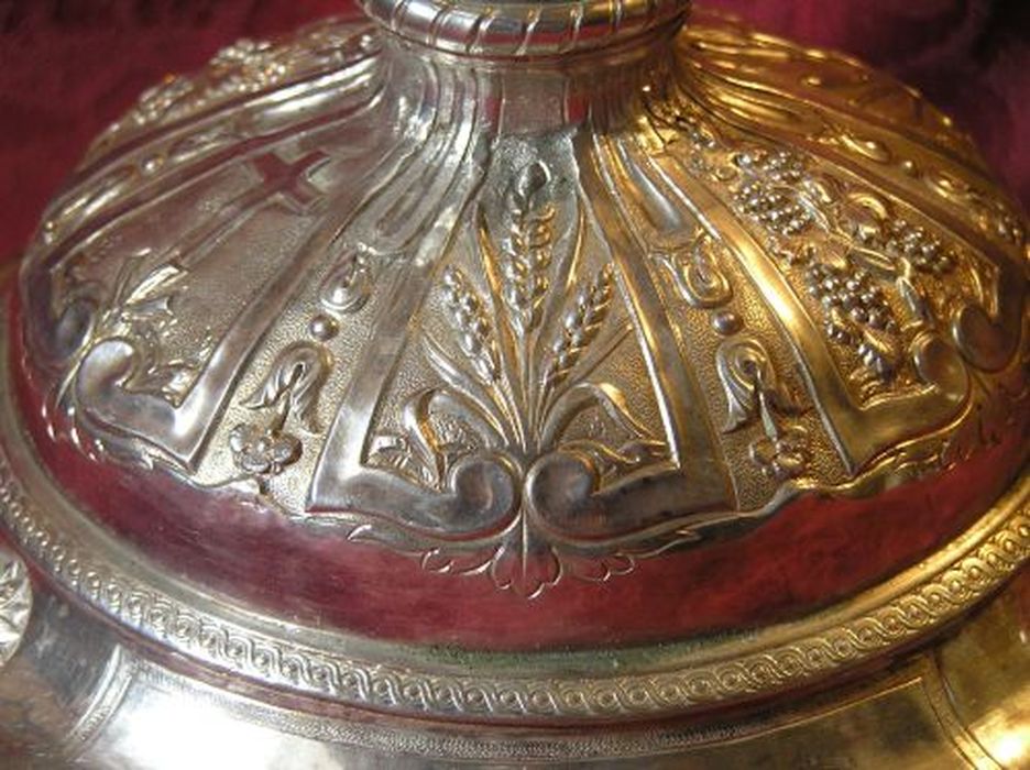 calice, détail - © Ministère de la Culture (France), Conservation des antiquités et des objets d’art de l'Ariège – Tous droits réservés 