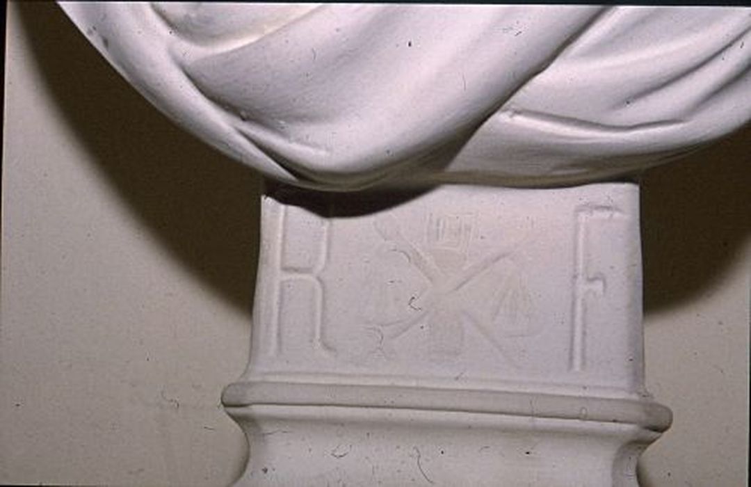 buste : Marianne, détail