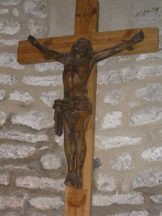 Statue : Christ en croix