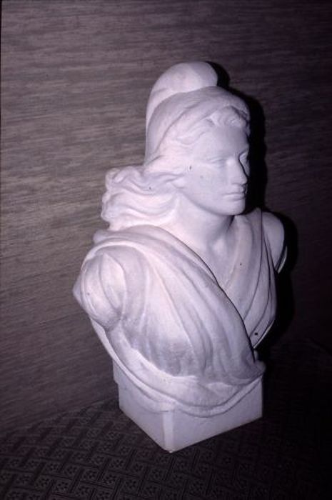 buste : Marianne - © Ministère de la Culture (France), Conservation des antiquités et des objets d’art de l'Ariège – Tous droits réservés 