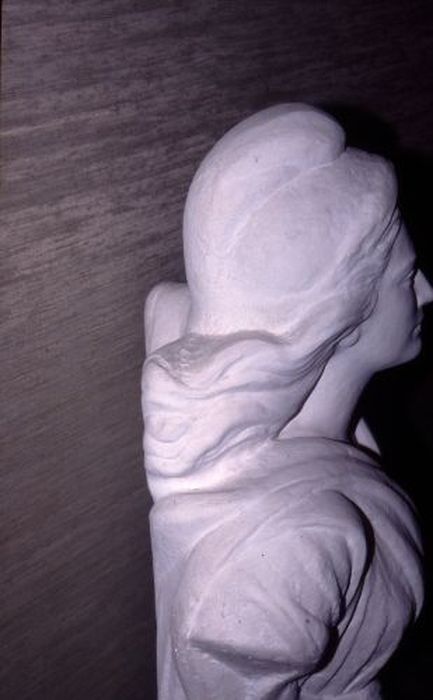 buste : Marianne, vue partielle - © Ministère de la Culture (France), Conservation des antiquités et des objets d’art de l'Ariège – Tous droits réservés 