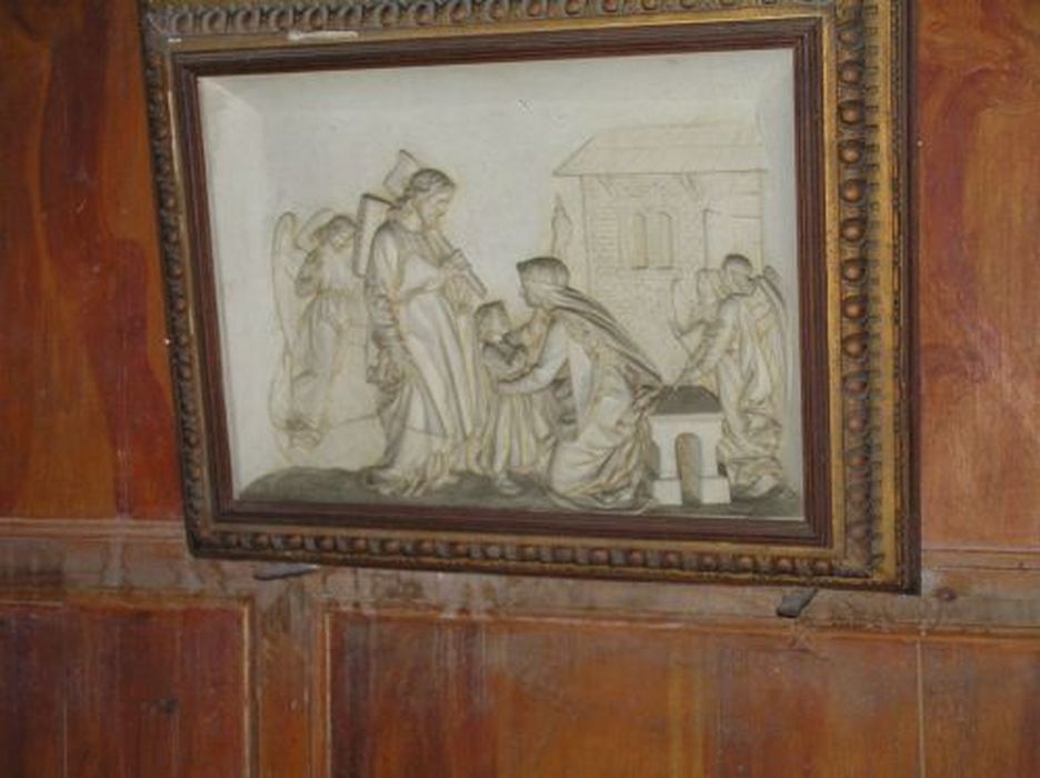 Bas-relief et son cadre : Sainte Famille