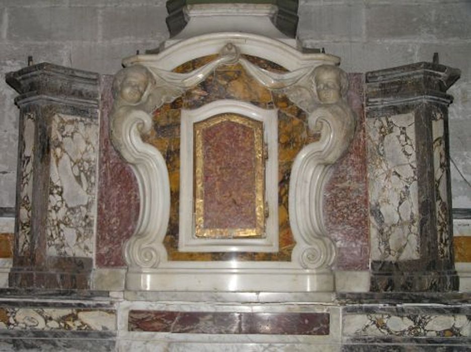 tabernacle de l'autel de la chapelle Saint-Joseph