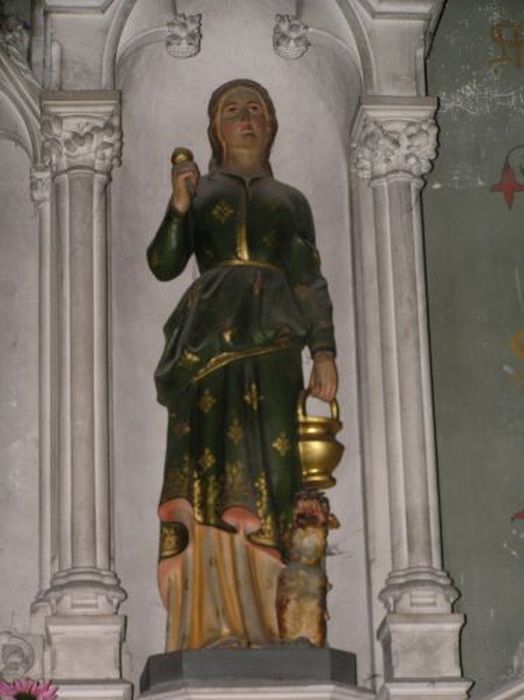 statue : Sainte non identifiée