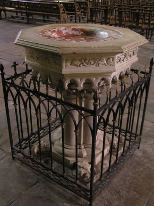 bénitier - © Ministère de la Culture (France), Conservation des antiquités et des objets d’art de l'Ariège – Tous droits réservés