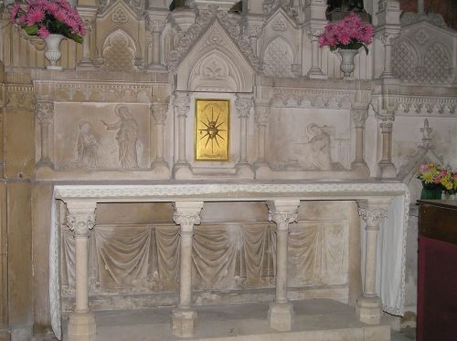 autel de la chapelle du Sacré-Coeur - © Ministère de la Culture (France), Conservation des antiquités et des objets d’art de l'Ariège – Tous droits réservés