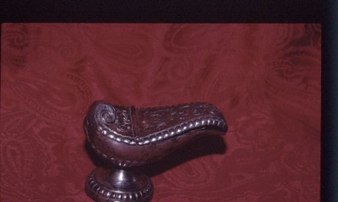 navette à encens