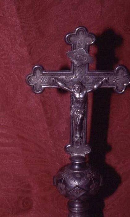 croix d'offrande, vue partielle