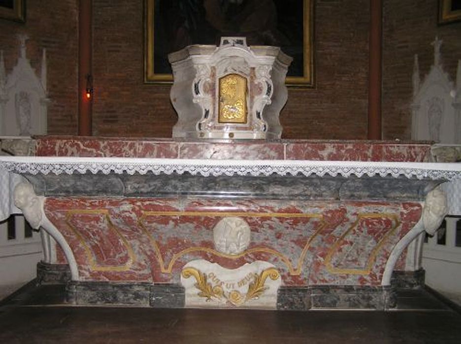 autel (maître-autel)