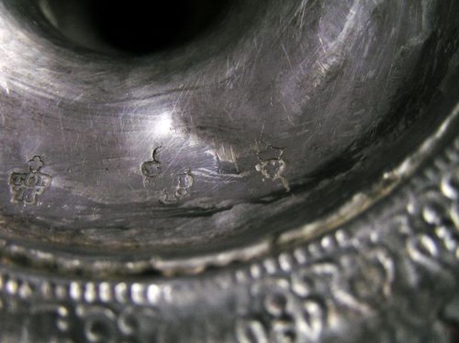 calice, détail des poinçons
