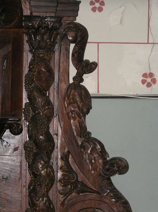 table de confrérie avec tronc à aumônes de la confrérie des Agonisants, détail - © Ministère de la Culture (France), Conservation des antiquités et des objets d’art de l'Ariège – Tous droits réservés 