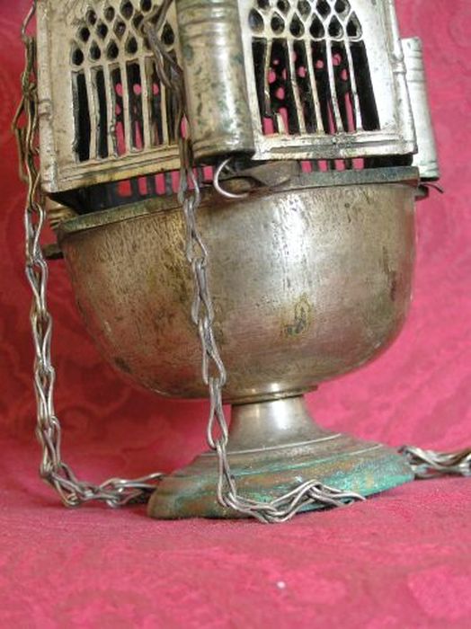 encensoir, détail - © Ministère de la Culture (France), Conservation des antiquités et des objets d’art de l'Ariège – Tous droits réservés 