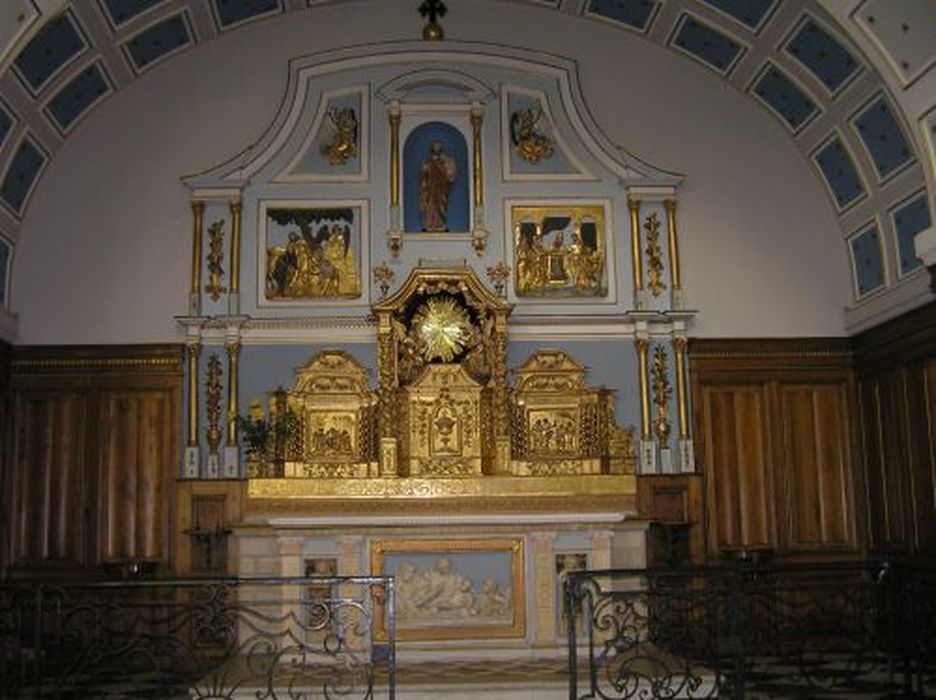tabernacle à ailes et dais d'exposition, prédelle : l'Adoration des Mages, la Nativité - © Ministère de la Culture (France), Conservation des antiquités et des objets d’art de l'Ariège – Tous droits réservés 