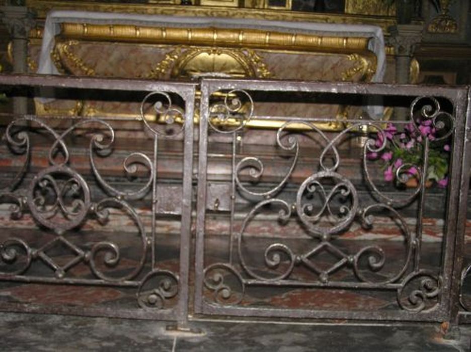 Clôture de la chapelle du Sacré-Coeur (table de communion)