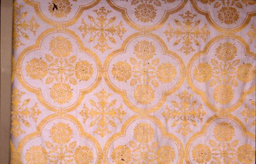 voile huméral (ornement blanc), détail - © Ministère de la Culture (France), Conservation des antiquités et des objets d’art de l'Ariège – Tous droits réservés 