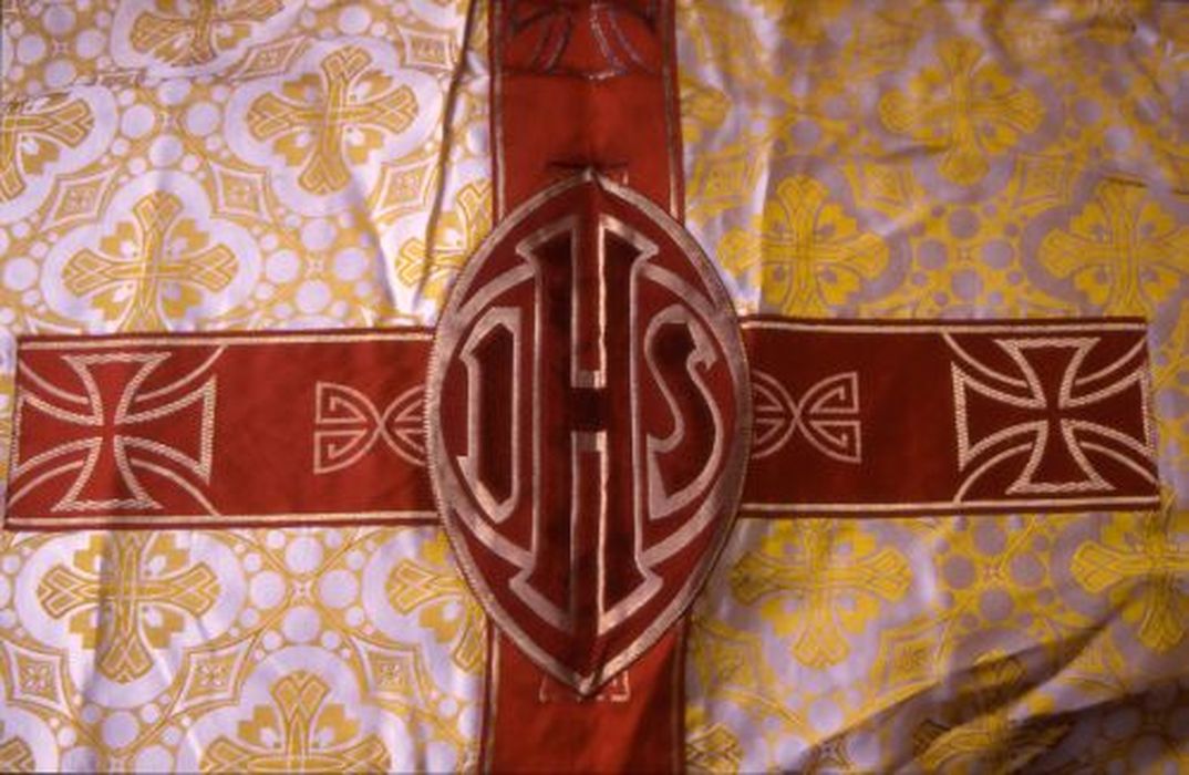 voile huméral (ornement blanc), détail - © Ministère de la Culture (France), Conservation des antiquités et des objets d’art de l'Ariège – Tous droits réservés 