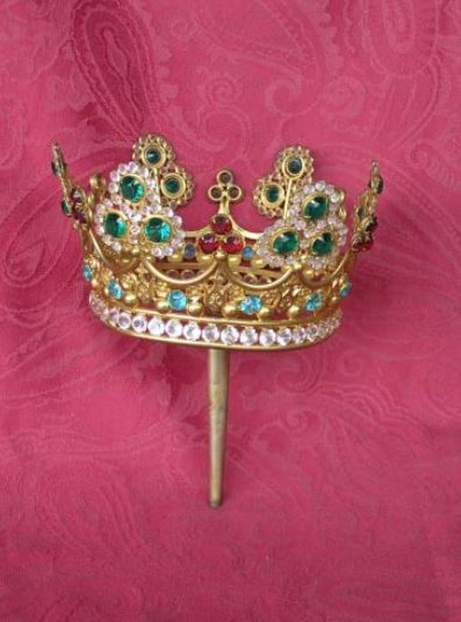 couronne du Saint-Sacrement - © Ministère de la Culture (France), Conservation des antiquités et des objets d’art de l'Ariège – Tous droits réservés