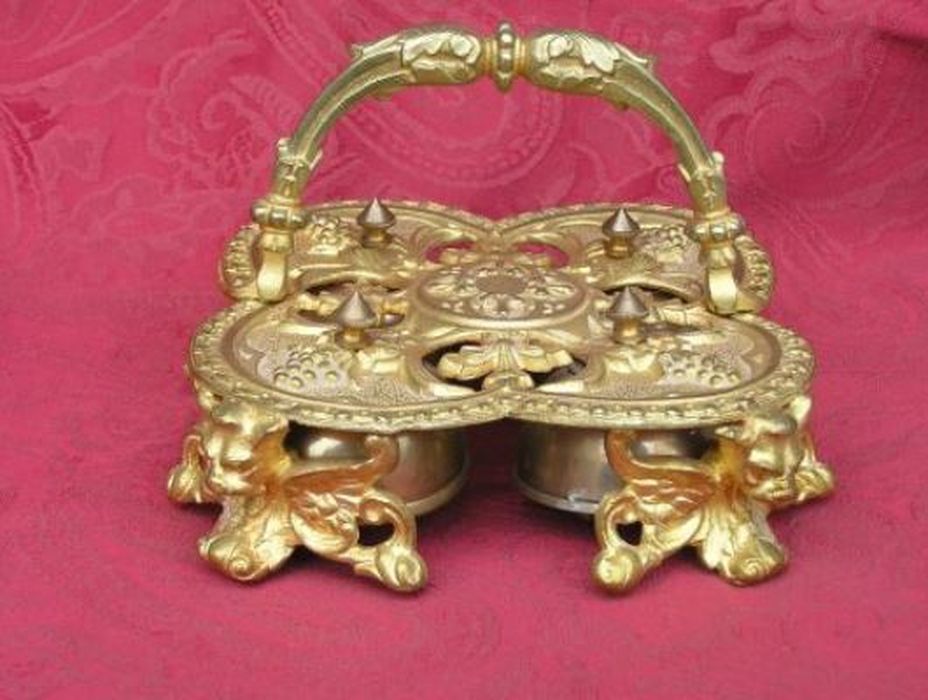 clochette d'autel - © Ministère de la Culture (France), Conservation des antiquités et des objets d’art de l'Ariège – Tous droits réservés