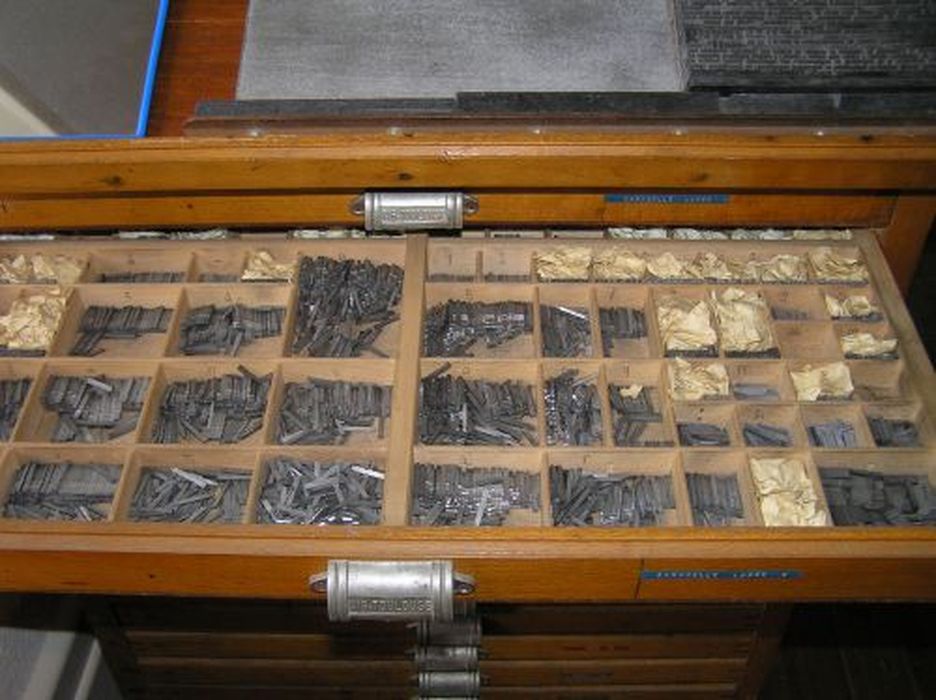 meuble de cases, détail - © Ministère de la Culture (France), Conservation des antiquités et des objets d’art de l'Ariège – Tous droits réservés 