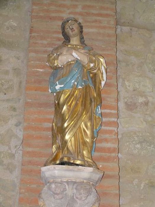 statue : Sainte non identifée