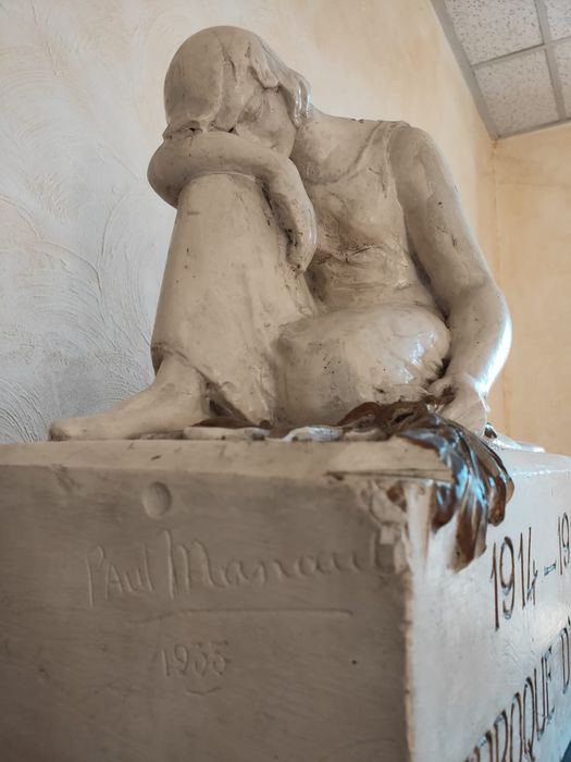 maquette du monument aux morts de Laroque-d’Olmes  - © Ministère de la Culture (France), Conservation des antiquités et des objets d’art de l'Ariège – Tous droits réservés 