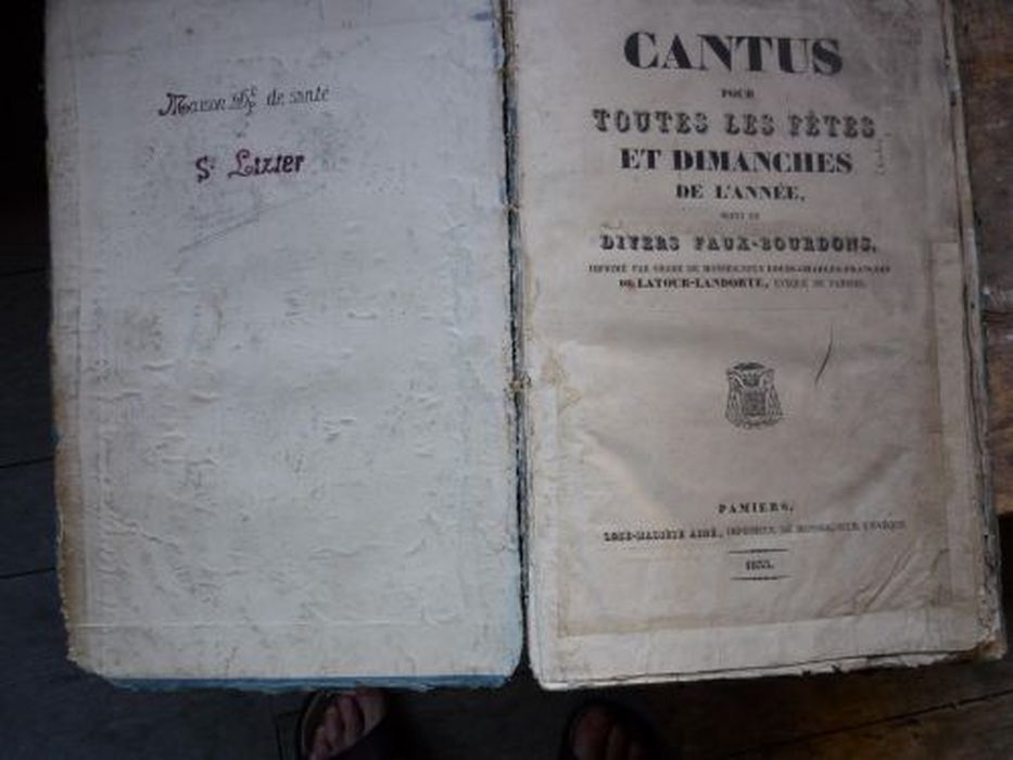 livre liturgique : Cantus