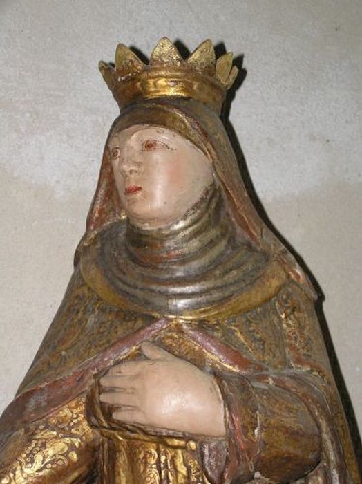 statue : Sainte Elisabeth de Hongrie, vue partielle