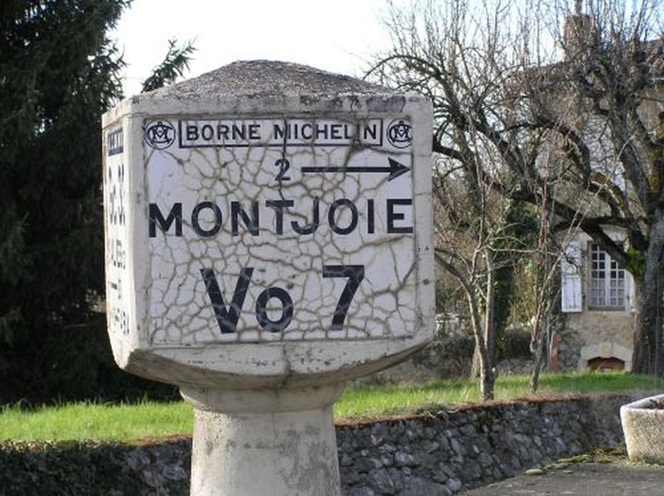 borne Michelin - © Ministère de la Culture (France), Conservation des antiquités et des objets d’art de l'Ariège – Tous droits réservés 