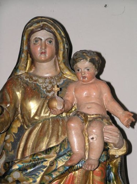 statue (statuette) : Vierge à l'Enfant, vue partielle