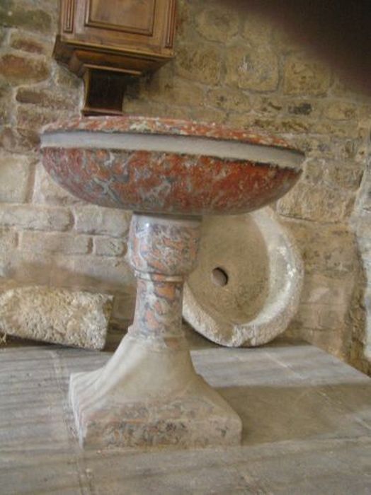 bénitier - © Ministère de la Culture (France), Conservation des antiquités et des objets d’art de l'Ariège – Tous droits réservés