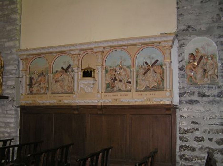 bas-reliefs (chemin de croix), vue partielle - © Ministère de la Culture (France), Conservation des antiquités et des objets d’art de l'Ariège – Tous droits réservés 