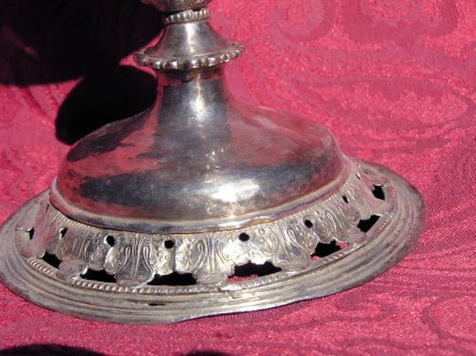 ciboire, détail - © Ministère de la Culture (France), Conservation des antiquités et des objets d’art de l'Ariège – Tous droits réservés 
