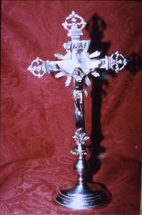 croix d'autel - © Ministère de la Culture (France), Conservation des antiquités et des objets d’art de l'Ariège – Tous droits réservés