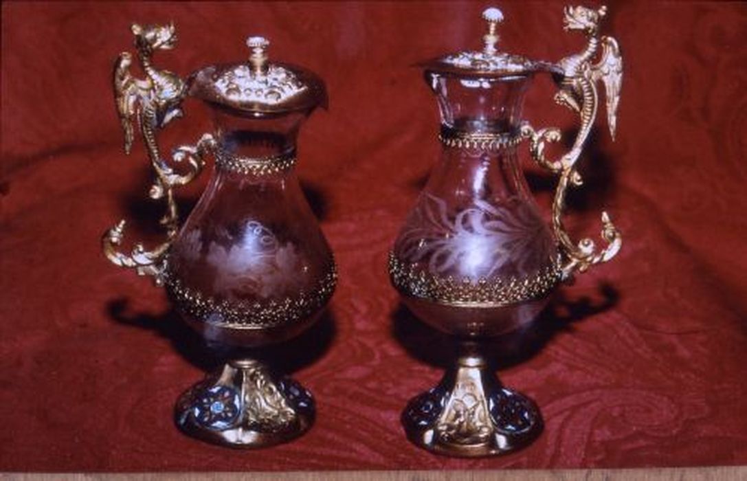 burettes - © Ministère de la Culture (France), Conservation des antiquités et des objets d’art de l'Ariège – Tous droits réservés 