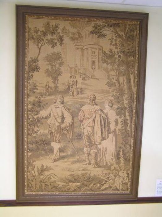 pièce murale (tapisserie) : Scène galante près d'un théâtre d'Amour - © Ministère de la Culture (France), Conservation des antiquités et des objets d’art de l'Ariège – Tous droits réservés