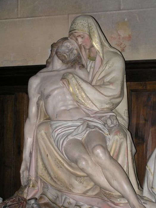 groupe sculpté : Vierge de pitié, vue partielle - © Ministère de la Culture (France), Conservation des antiquités et des objets d’art de l'Ariège – Tous droits réservés 